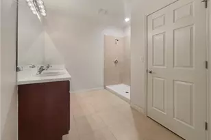 131 NE 23rd Pl, Cape Coral, FL 33909 - Photo 11