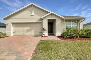 131 NE 23rd Pl, Cape Coral, FL 33909 - Photo 1