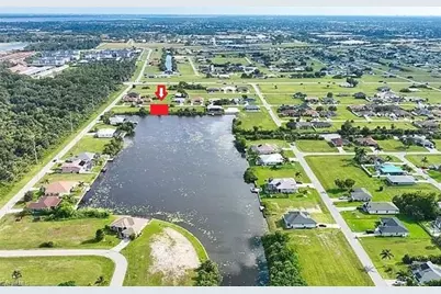 2321 NE 17th St, Cape Coral, FL 33909 - Photo 7