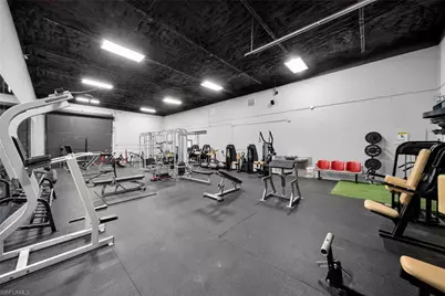 2054 Beacon Manor Dr, Fort Myers, FL 33907 - Photo 25