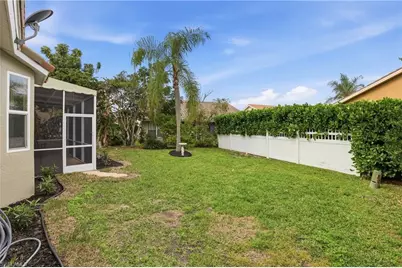 12960 Eagle Pointe Cir, Fort Myers, FL 33913 - Photo 35