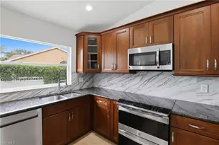 12960 Eagle Pointe Cir, Fort Myers, FL 33913 - Photo 13