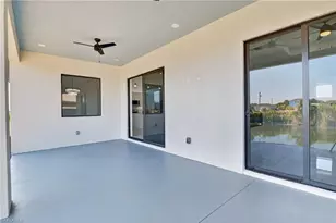 2515 NE 5th Pl, Cape Coral, FL 33909 - Photo 27