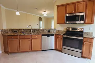 2432 Caslotti Way, Cape Coral, FL 33909 - Photo 9