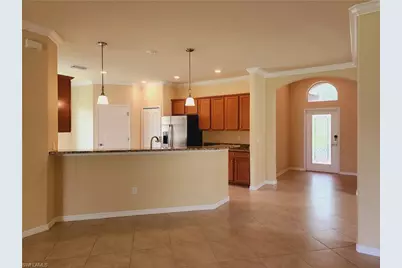 2432 Caslotti Way, Cape Coral, FL 33909 - Photo 7