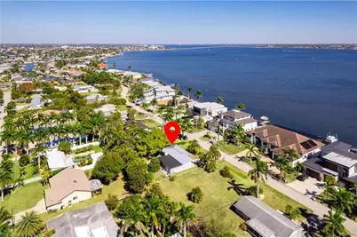 5736 Riverside Dr, Cape Coral, FL 33904 - Photo 31