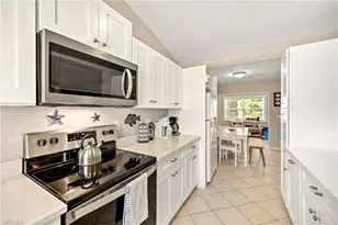 5736 Riverside Dr, Cape Coral, FL 33904 - Photo 13