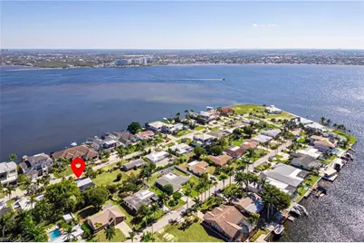 5736 Riverside Dr, Cape Coral, FL 33904 - Photo 29