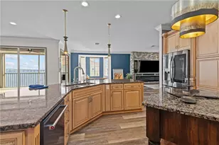 4235 SE 20th Pl, Cape Coral, FL 33904 - Photo 5