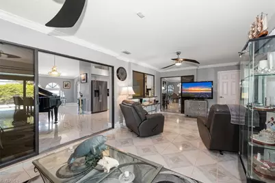 619 SE 22nd St, Cape Coral, FL 33990 - Photo 11