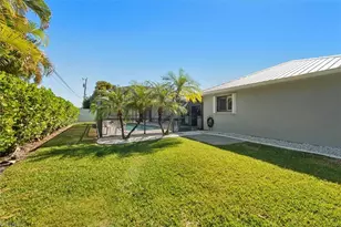 619 SE 22nd St, Cape Coral, FL 33990 - Photo 33