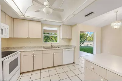 167 SE 21st Ter, Cape Coral, FL 33990 - Photo 9