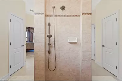 2634 Stonyhill Ct, Cape Coral, FL 33991 - Photo 25