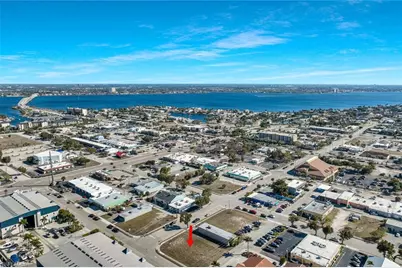 4632 SE 15th Ave, Cape Coral, FL 33904 - Photo 11