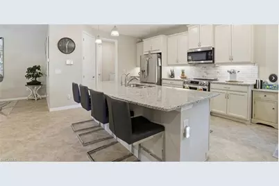 1807 SW 40th Ter, Cape Coral, FL 33914 - Photo 3