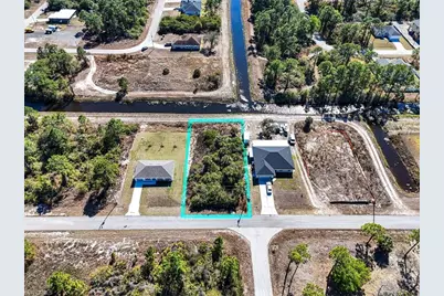 954 Lakeside Dr, Lehigh Acres, FL 33974 - Photo 1