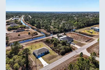 954 Lakeside Dr, Lehigh Acres, FL 33974 - Photo 21