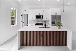 633 Wabasso Ave S, Lehigh Acres, FL 33974 - Photo 3