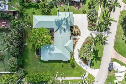 3209 W Riverside Dr, Fort Myers, FL 33901 - Photo 5