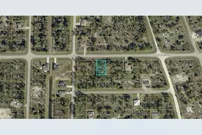 926 Nimitz Blvd, Lehigh Acres, FL 33974 - Photo 1