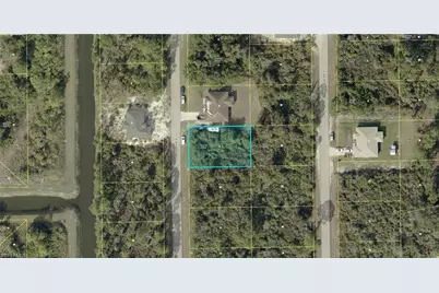 561 Genoa Ave S, Lehigh Acres, FL 33974 - Photo 1