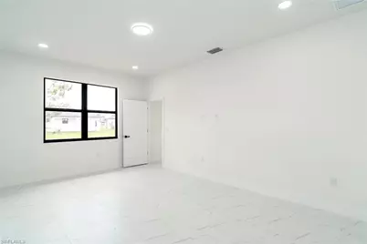 2809 18th St SW, Lehigh Acres, FL 33976 - Photo 17