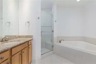 2090 W First St, Fort Myers, FL 33901 - Photo 15