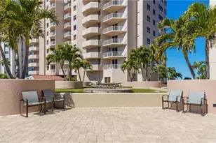 2090 W First St, Fort Myers, FL 33901 - Photo 33