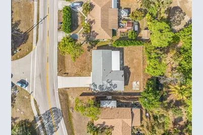 9221 San Carlos Blvd, Fort Myers, FL 33967 - Photo 23