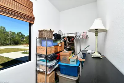 809 Bell Blvd S, Lehigh Acres, FL 33974 - Photo 27