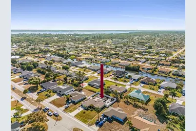 2114 Bolado Pkwy, Cape Coral, FL 33990 - Photo 37