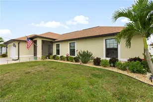423 NW 7th Pl, Cape Coral, FL 33993 - Photo 11