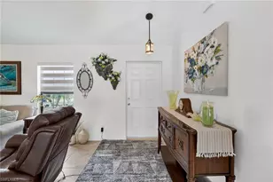 423 NW 7th Pl, Cape Coral, FL 33993 - Photo 13