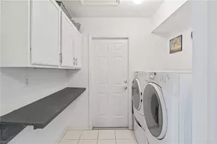 308 NE 19th Terrace, Cape Coral, FL 33909 - Photo 25