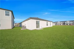 17567 Paradiso Wy, North Fort Myers, FL 33917 - Photo 39