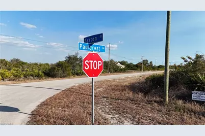 335 Paulcrest Ave, Lehigh Acres, FL 33974 - Photo 7