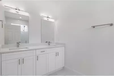 2610 20th St SW, Lehigh Acres, FL 33976 - Photo 21