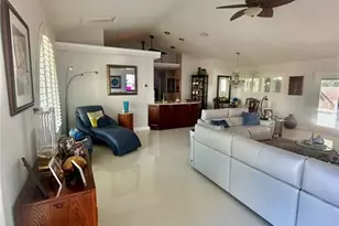 2806 SE 22nd Pl, Cape Coral, FL 33904 - Photo 9