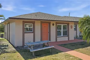 16881 Davis Rd, Fort Myers, FL 33908 - Photo 5