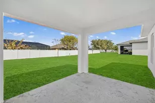 221 NW 15th St, Cape Coral, FL 33993 - Photo 21