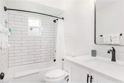 [Address not provided], Cape Coral, FL 33914 - Photo 19