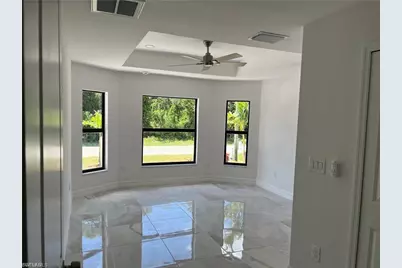 4852 30th St SW, Lehigh Acres, FL 33973 - Photo 7