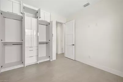 1322 NE 6th Pl, Cape Coral, FL 33909 - Photo 21