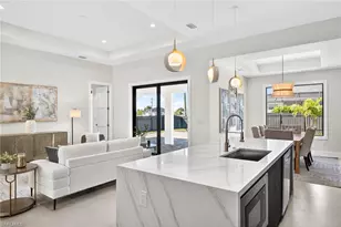 1322 NE 6th Pl, Cape Coral, FL 33909 - Photo 9