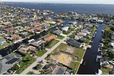 5336 Congo Ct, Cape Coral, FL 33904 - Photo 1