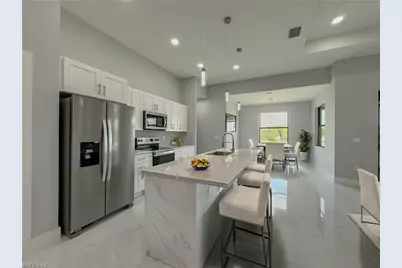 417 Paddock St, Lehigh Acres, FL 33974 - Photo 7