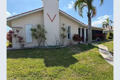 1149 SE 13th St, Cape Coral, FL 33990 - Photo 3