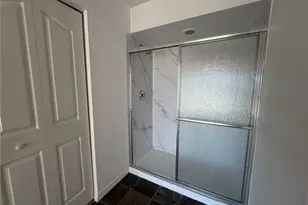 414 SE 7th St, Cape Coral, FL 33990 - Photo 23