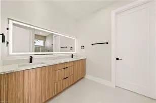 860 Nimitz Blvd, Lehigh Acres, FL 33974 - Photo 19