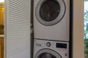 431 Van Buren St, Fort Myers, FL 33916 - Photo 9